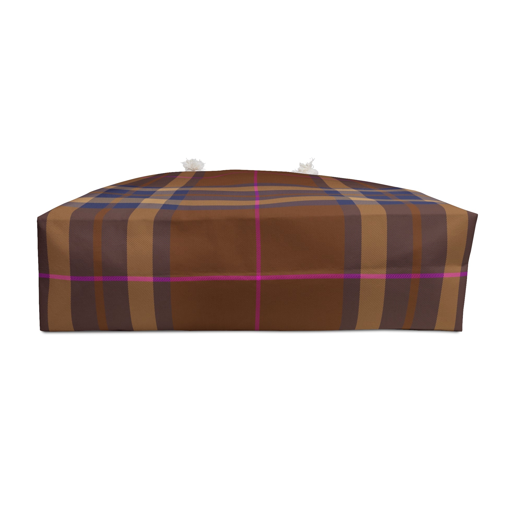 Brown plaid weekender bag showing structured T-bottom base in autumn tartan pattern - LeBonJournal