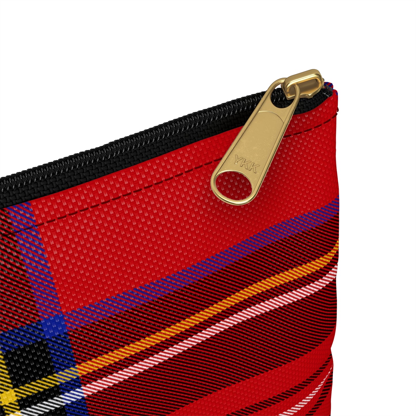 Close-up detail of black zipper and gold puller on red tartan accessory pouch small size - LeBonJournal