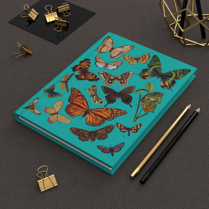 El Tesoro de la Juventud butterfly journal on workspace celebrating Lepidoptera natural history - LeBonJournal
